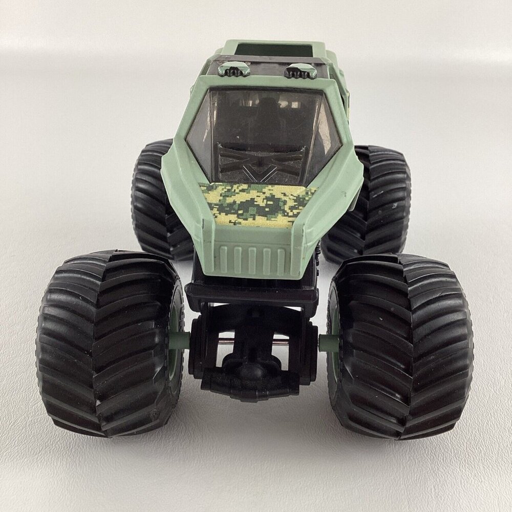 Hot Wheels Monster Jam Truck Soldier Fortune Military 1:24 Vehicle 2015 Mattel B - Picture 2 of 6